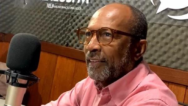 BEBETO GALVÃO CRITICA ENTRAVES NO AEROPORTO DE ILHÉUS E COBRA AVANÇOS ESTRUTURAIS ENQUANTO DESTACA IMPORTÂNCIA DO PORTO