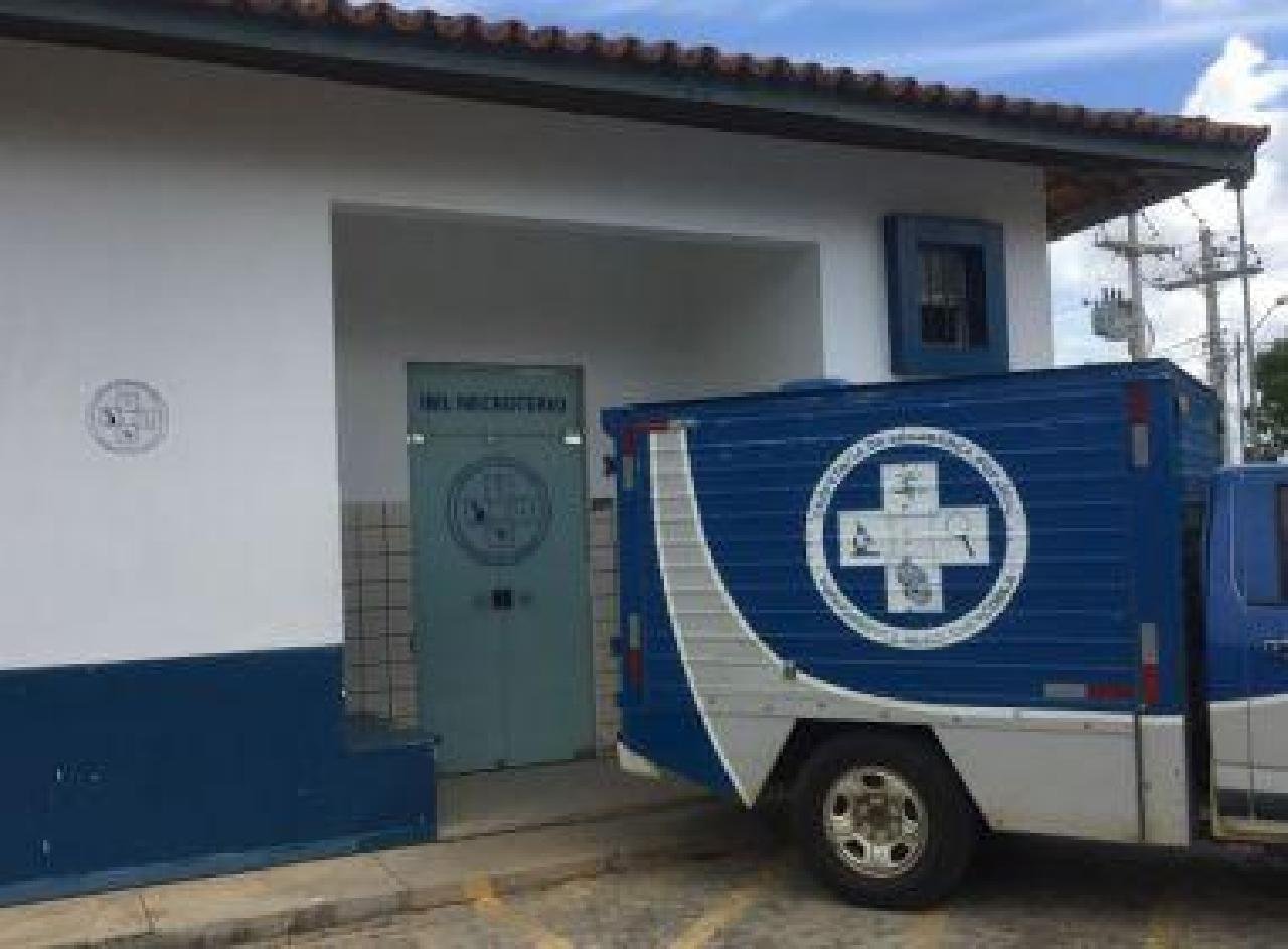 ALCOBAÇA: JOVEM MORRE APÓS SER ATINGIDA POR TIRO. ALCOBAÇA: JOVEM MORRE APÓS SER ATINGIDA POR TIRO.