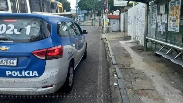 BAHIA: POLICIAIS MILITARES TENTAM VENDER METRALHADORA PARA TRAFICANTE