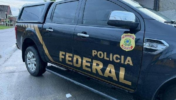 PF E CGU DEFAGRAM OPERAÇÃO PARA APURAR FRAUDE EM LICITAÇÃO DE R$ 16,4 MILHÕES NA EDUCAÇÃO DE LAURO DE FREITAS, COM SUSPEITA DE SUPERFATURAMENTO NA COMPRA DE 21 MIL TABLETS E DESVIO DE RECURSOS PÚBLICOS