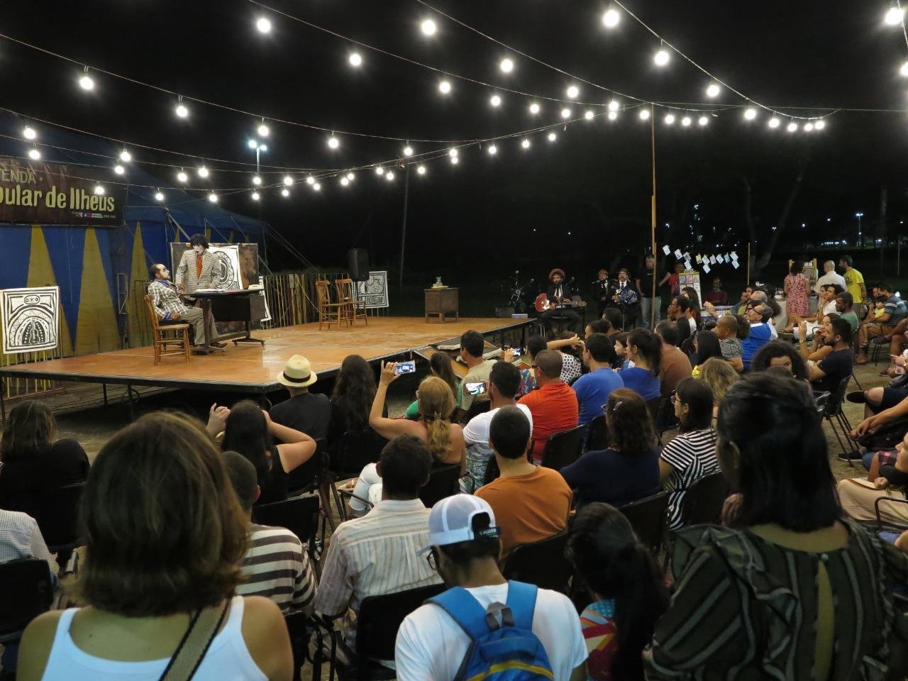 TEATRO POPULAR DE ILHÉUS ENCERRA APRESENTAÇÕES DE TEODORICO MAJESTADE