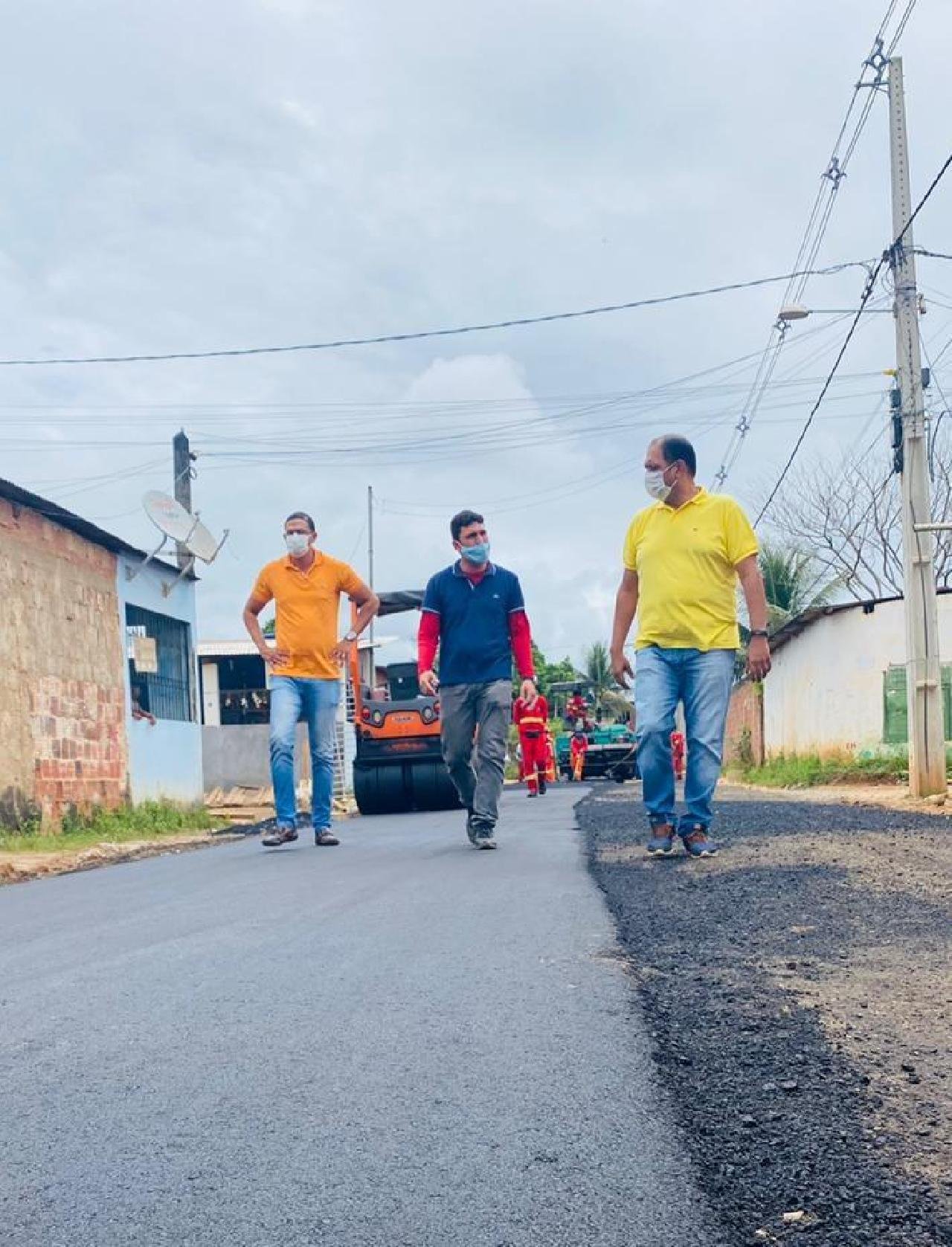PREFEITO MÁRIO ALEXANDRE CONFERE CONCLUSÃO DA SEGUNDA ETAPA DO ASFALTO NO TEOTÔNIO VILELA PREFEITO MÁRIO ALEXANDRE CONFERE CONCLUSÃO DA SEGUNDA ETAPA DO ASFALTO NO TEOTÔNIO VILELA