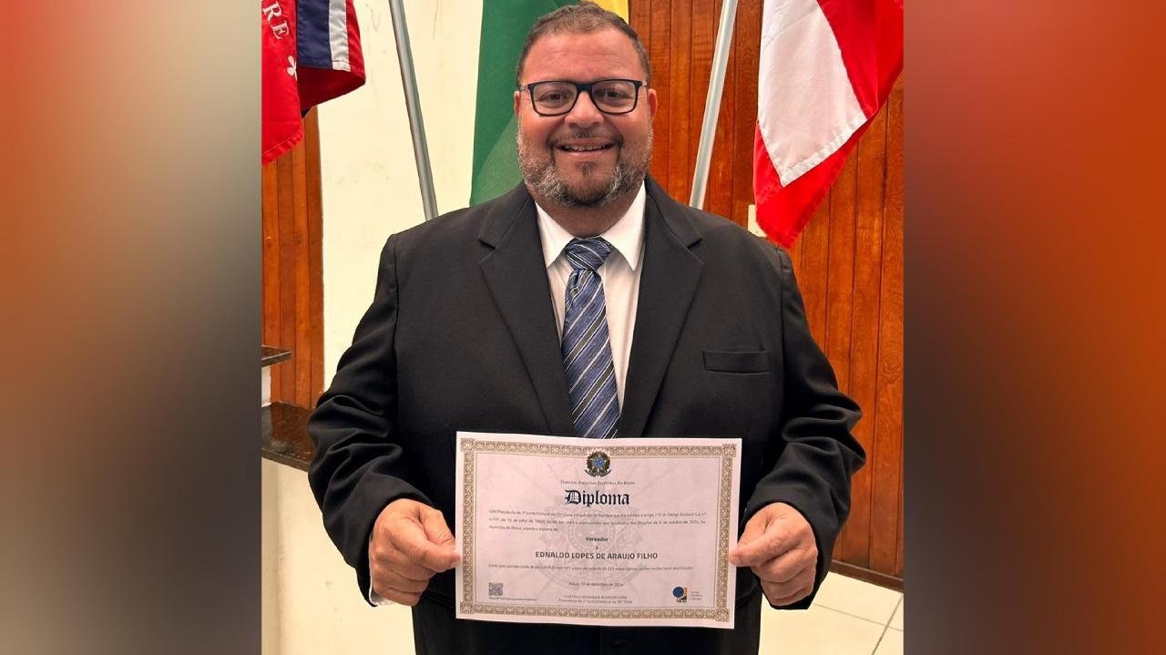 NAL ARAÚJO É DIPLOMADO VEREADOR EM ILHÉUS NAL ARAÚJO É DIPLOMADO VEREADOR EM ILHÉUS