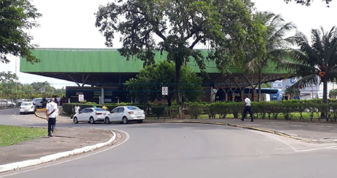 TAXA PARA ACOMPANHAR PASSAGEIROS NA RODOVIÁRIA DE ILHÉUS GERA REVOLTA ENTRE USUÁRIOS TAXA PARA ACOMPANHAR PASSAGEIROS NA RODOVIÁRIA DE ILHÉUS GERA REVOLTA ENTRE USUÁRIOS