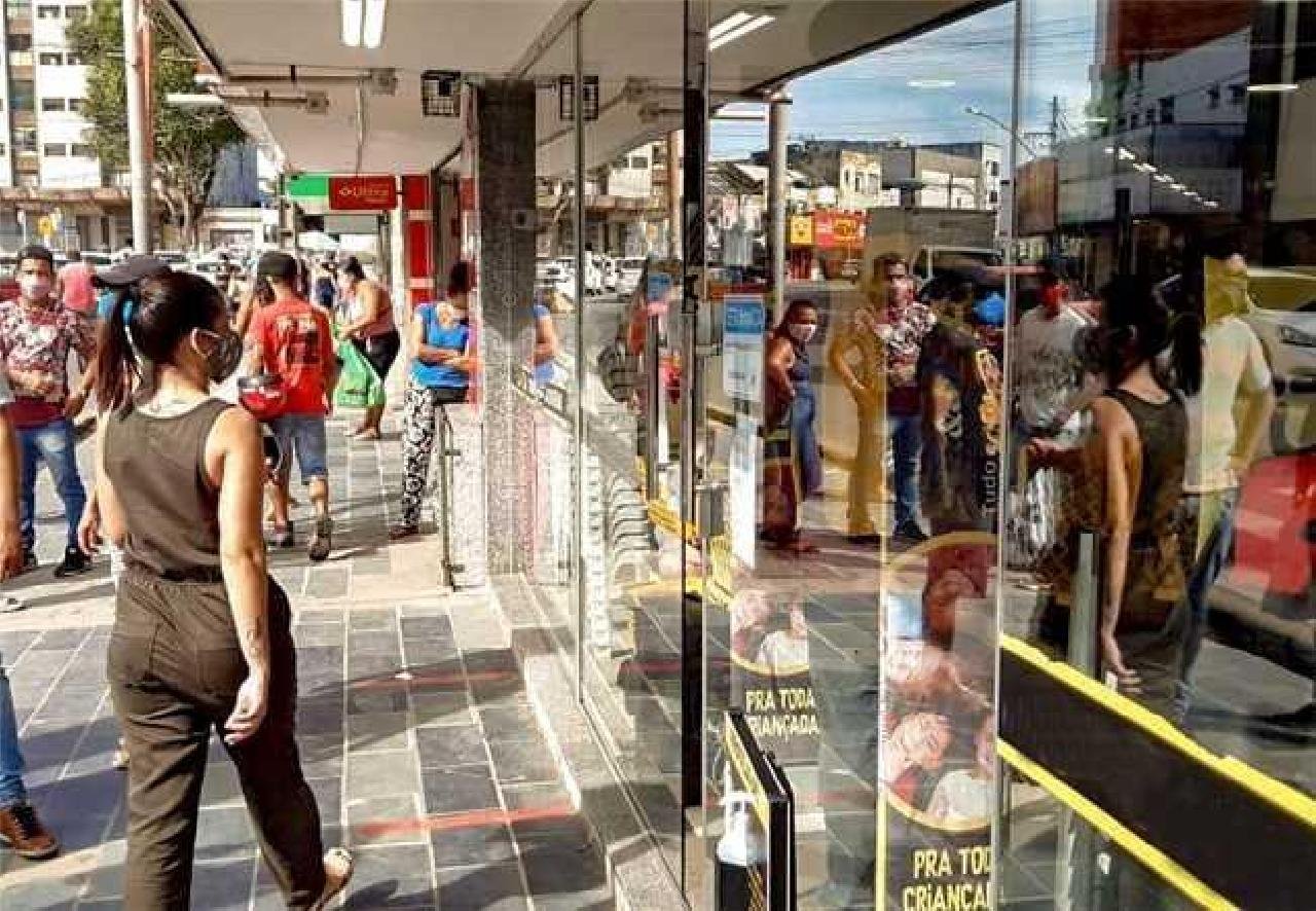 OPERAÇÃO INTENSIFICA FISCALIZAÇÃO NO COMÉRCIO PARA CONTER AGLOMERAÇÃO OPERAÇÃO INTENSIFICA FISCALIZAÇÃO NO COMÉRCIO PARA CONTER AGLOMERAÇÃO
