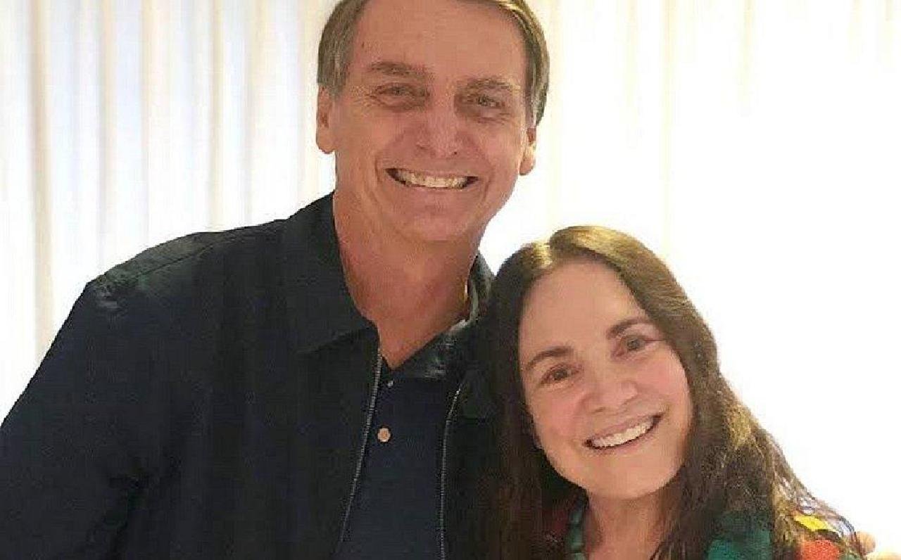 REGINA DUARTE DIZ QUE FOI CHAMADA A CONVERSAR 'OLHO NO OLHO' COM BOLSONARO