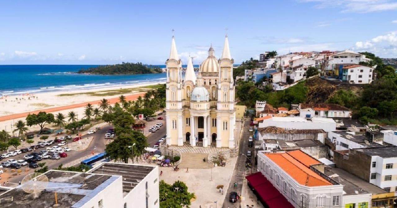MP RECOMENDA QUE PREFEITURA DE ILHÉUS EXONERE CÔNJUGES E PARENTES DE VEREADORES EM CARGOS COMISSIONADOS EM 30 DIAS MP RECOMENDA QUE PREFEITURA DE ILHÉUS EXONERE CÔNJUGES E PARENTES DE VEREADORES EM CARGOS COMISSIONADOS EM 30 DIAS