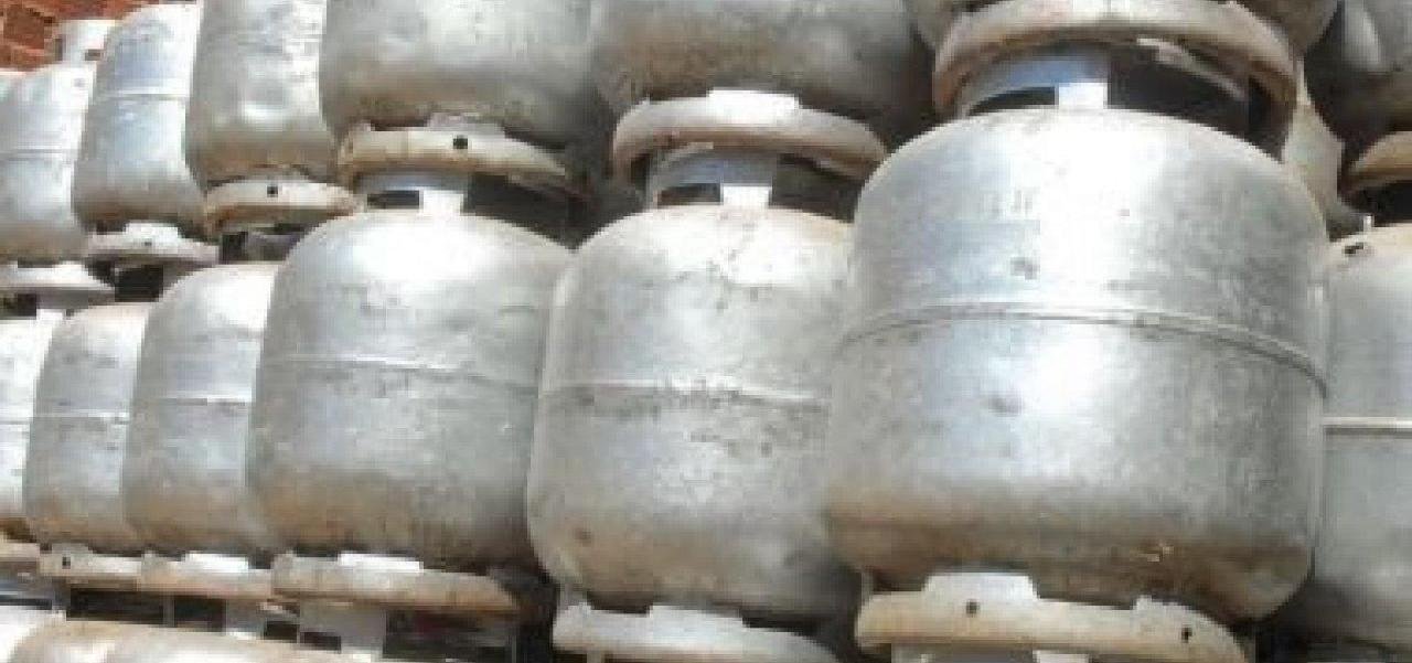ACELEN ANUNCIA REDUÇÃO DO PREÇO DO GÁS DE COZINHA NA BAHIA ACELEN ANUNCIA REDUÇÃO DO PREÇO DO GÁS DE COZINHA NA BAHIA