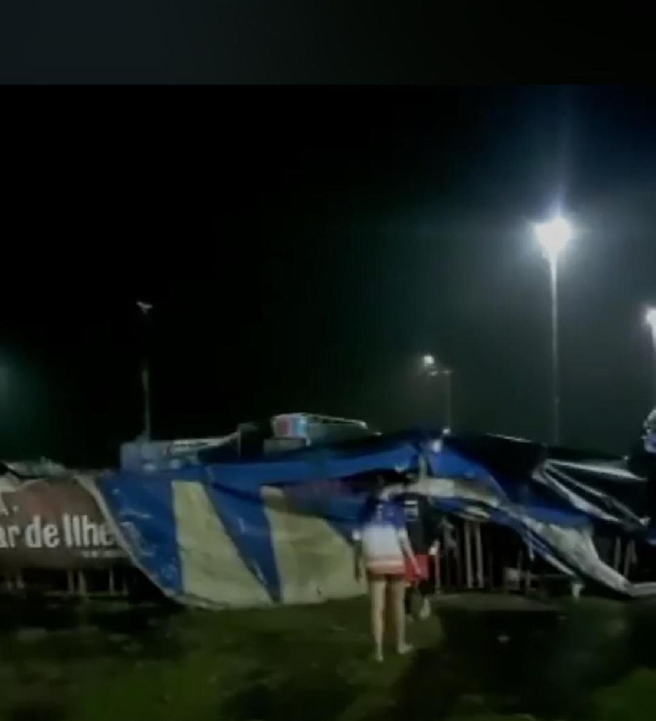 LONA DA TENDA DO TPI DESABA, GRUPO PRECISA DE ABRIGO URGENTE PARA SALVAR EQUIPAMENTOS LONA DA TENDA DO TPI DESABA, GRUPO PRECISA DE ABRIGO URGENTE PARA SALVAR EQUIPAMENTOS