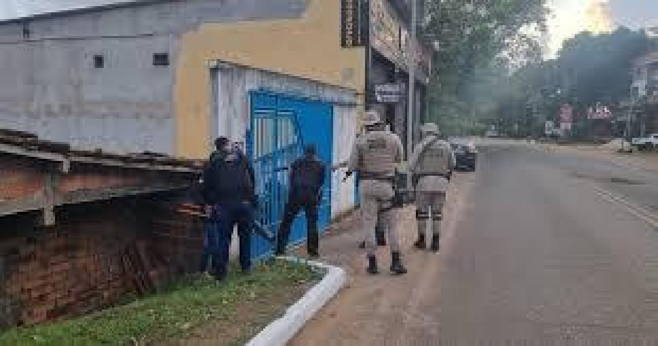 OPERAÇÃO DE COMBATE A FACÇÕES CRIMINOSAS É DEFLAGRADA EM ITACARÉ, MARAÚ E CAMAMU OPERAÇÃO DE COMBATE A FACÇÕES CRIMINOSAS É DEFLAGRADA EM ITACARÉ, MARAÚ E CAMAMU