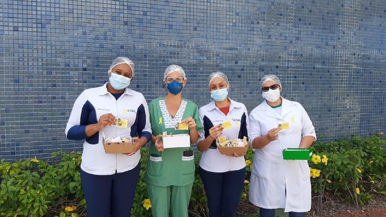 EQUIPE MULTIDISCIPLINAR REALIZA AÇÃO DO SETEMBRO AMARELO NO HOSPITAL REGIONAL COSTA DO CACAU EQUIPE MULTIDISCIPLINAR REALIZA AÇÃO DO SETEMBRO AMARELO NO HOSPITAL REGIONAL COSTA DO CACAU