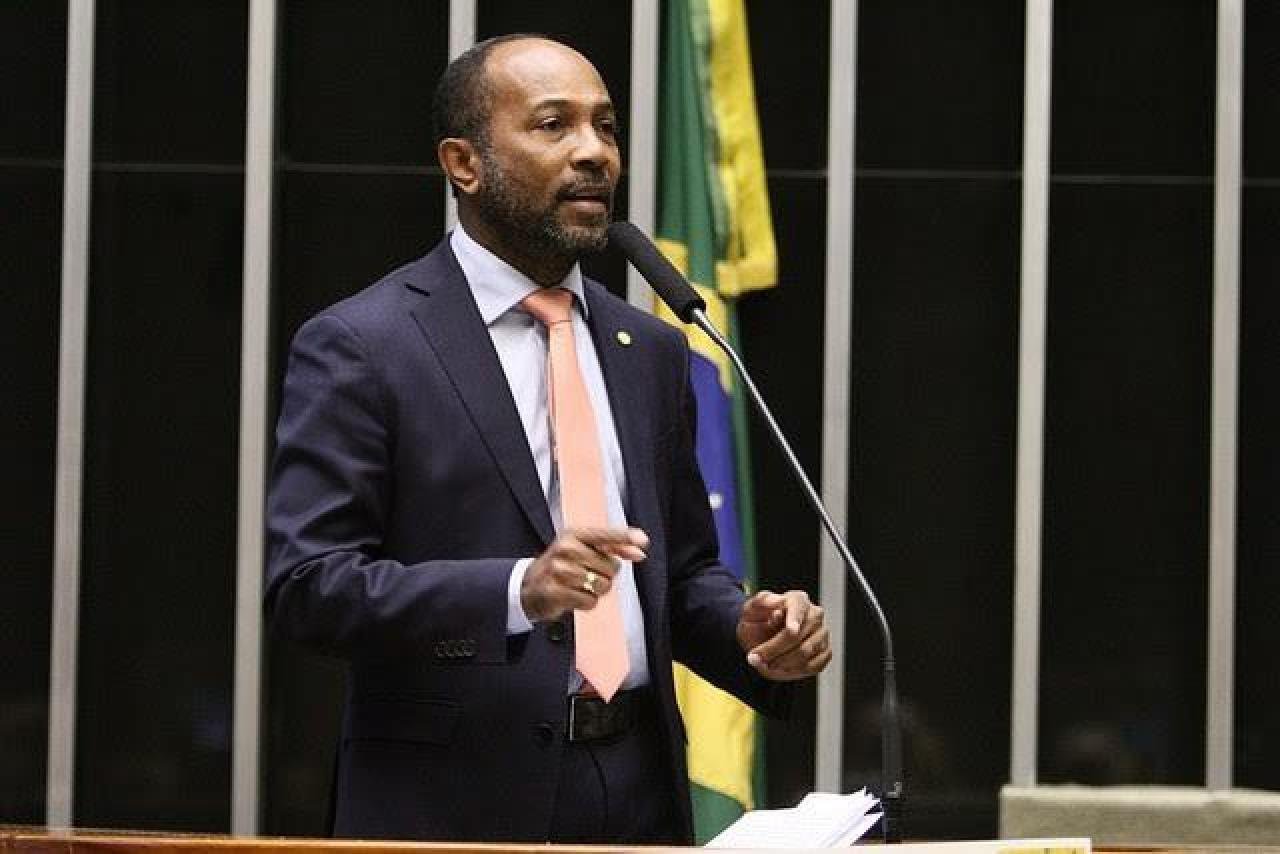 BEBETO GALVÃO É CONVIDADO PELO GOVERNO LULA PARA INTEGRAR "CONSELHÃO" BEBETO GALVÃO É CONVIDADO PELO GOVERNO LULA PARA INTEGRAR "CONSELHÃO"