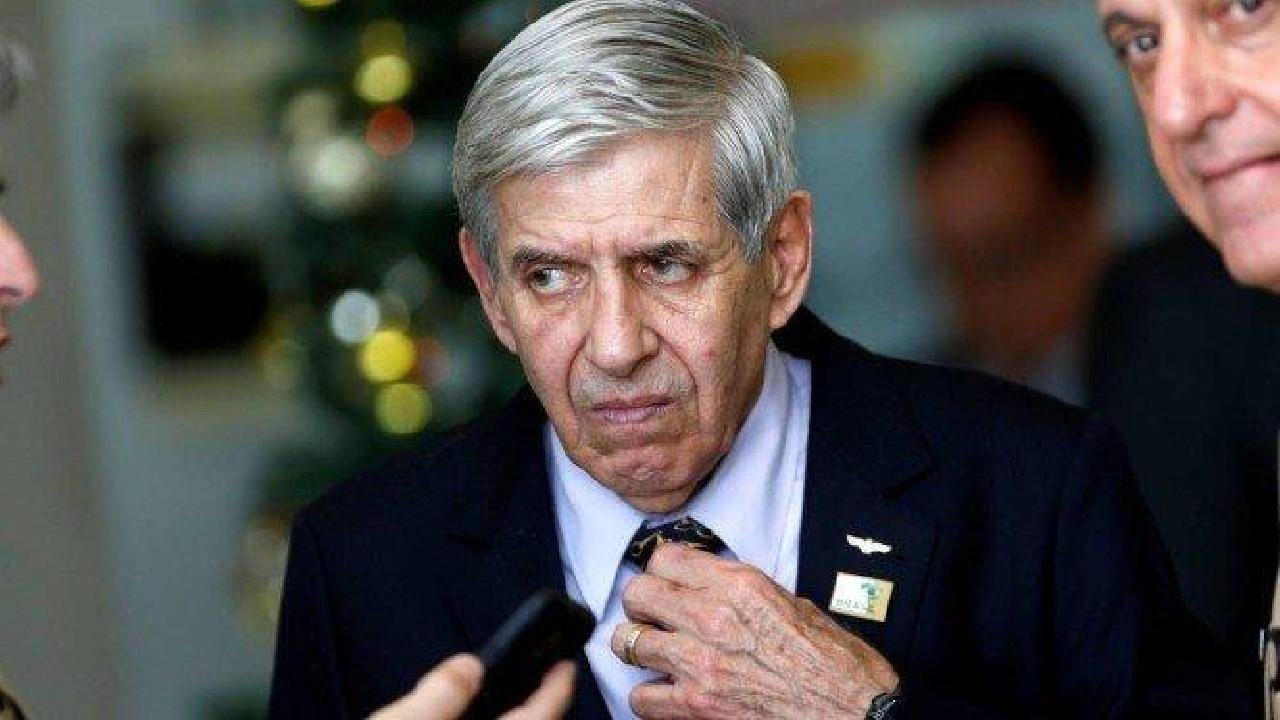 ‘POSSE DE ARMA É DIREITO DO CIDADÃO ASSIM COMO TER GELADEIRA OU TV’, DIZ MINISTRO ‘POSSE DE ARMA É DIREITO DO CIDADÃO ASSIM COMO TER GELADEIRA OU TV’, DIZ MINISTRO