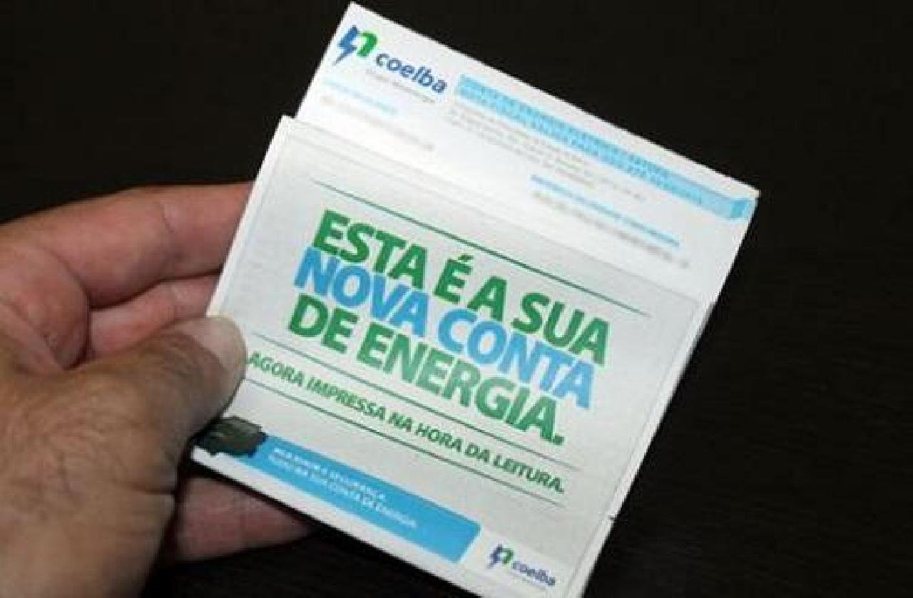 CONSUMIDOR DE BAIXA RENDA VOLTARÁ A PAGAR CONTA DE LUZ