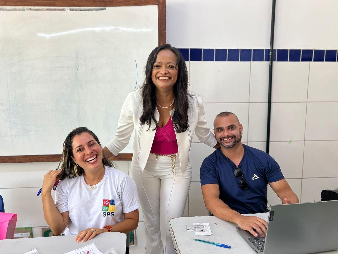 CARAVANA DA MULHER LEVA ATENDIMENTOS E REFORÇA ACESSO A SERVIÇOS EM ACUÍPE DE BAIXO