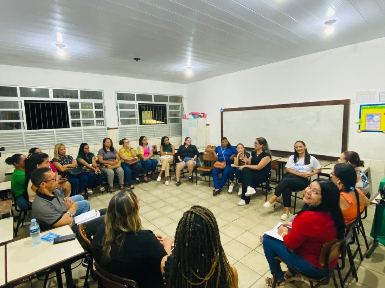 ILHÉUS CERTIFICA PROFISSIONAIS EM INCLUSÃO ESCOLAR E LIBRAS COM FOCO NA ACESSIBILIDADE ILHÉUS CERTIFICA PROFISSIONAIS EM INCLUSÃO ESCOLAR E LIBRAS COM FOCO NA ACESSIBILIDADE