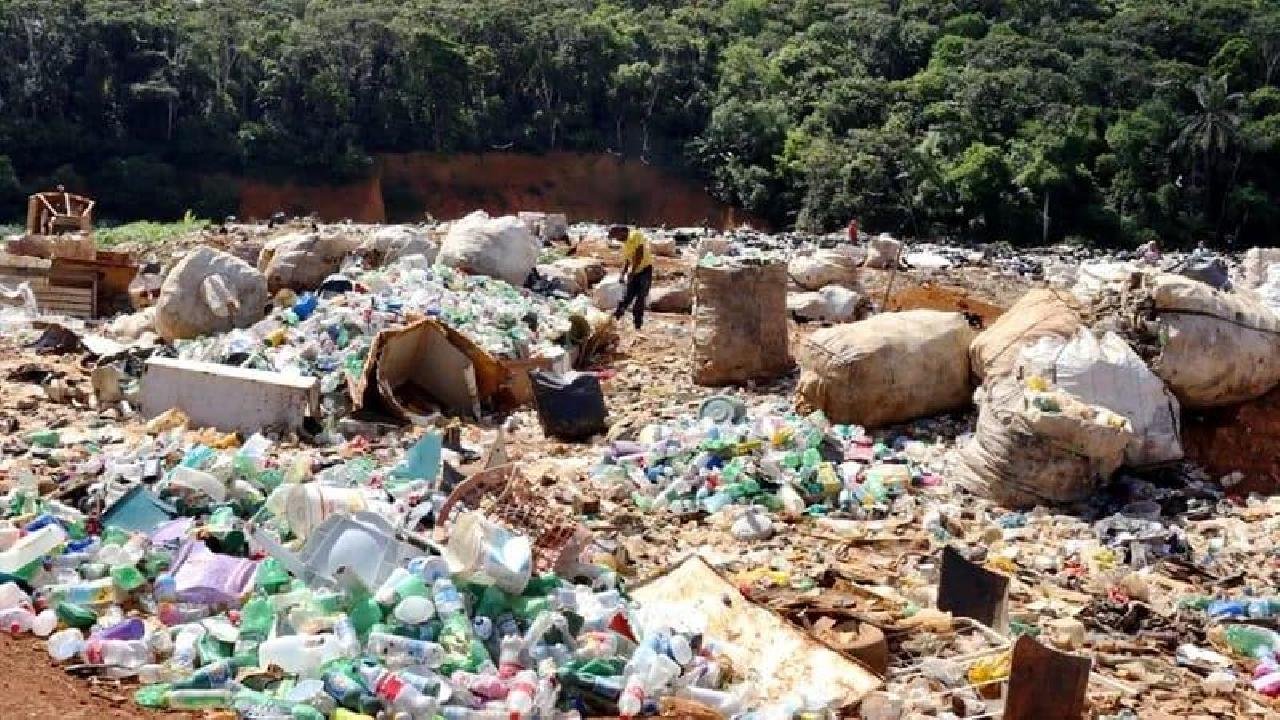 ILHÉUS REGULAMENTA BENEFÍCIO PARA CATADORES DE MATERIAL RECICLÁVEL