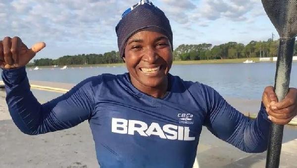 CANOÍSTA DE ITACARÉ GARANTE 3ª VAGA PARA COMPETIR EM PARIS  