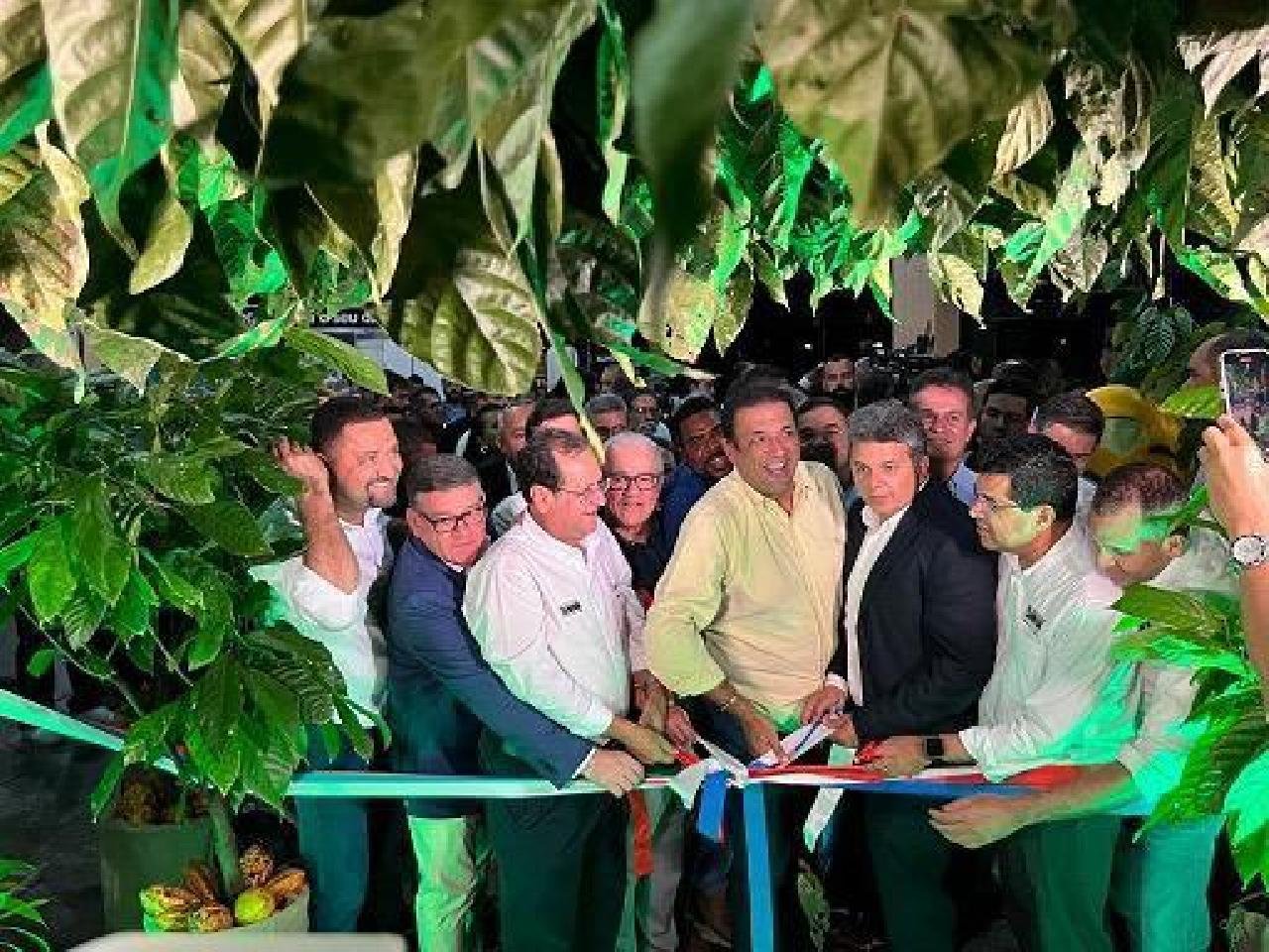 GOVERNO DO ESTADO FORTALECE TURISMO, AGRICULTURA FAMILIAR E ECONOMIA SOLIDÁRIA NO CHOCOLAT FESTIVAL ILHÉUS GOVERNO DO ESTADO FORTALECE TURISMO, AGRICULTURA FAMILIAR E ECONOMIA SOLIDÁRIA NO CHOCOLAT FESTIVAL ILHÉUS
