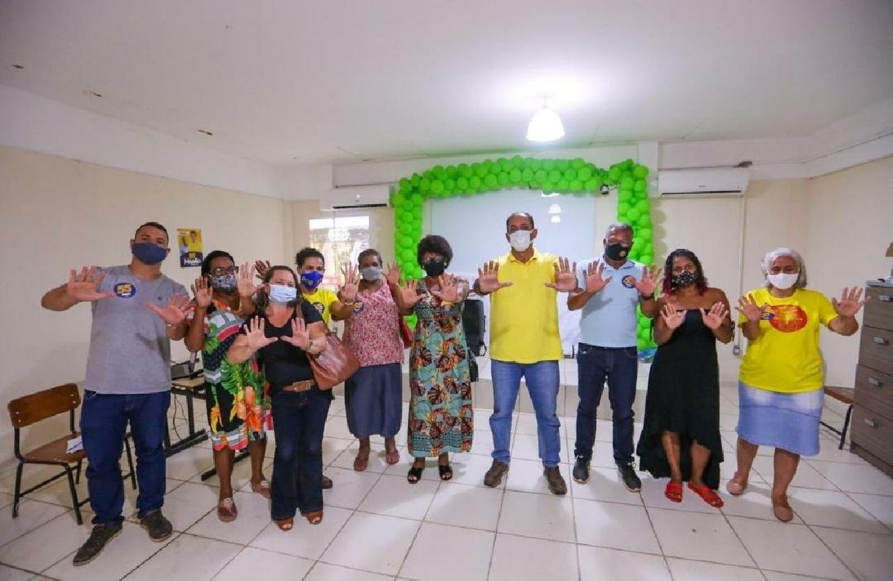 ILHÉUS: MARÃO 55 DIALOGA COM LÍDERES COMUNITÁRIOS SOBRE MELHORIAS PARA OS ALTOS ILHÉUS: MARÃO 55 DIALOGA COM LÍDERES COMUNITÁRIOS SOBRE MELHORIAS PARA OS ALTOS