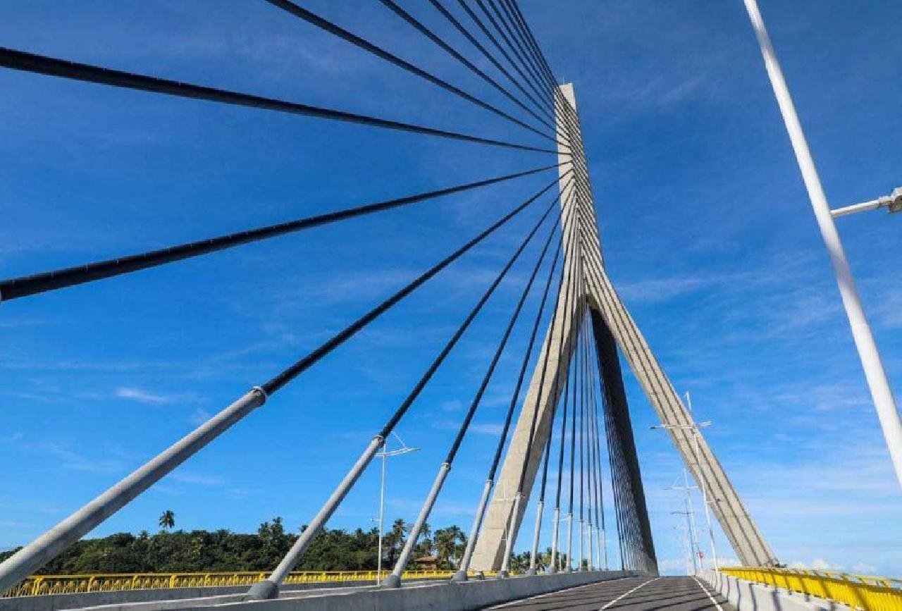 ILHEUS É A 2ª CIDADE DA BAHIA QUE MAIS RECEBEU INVESTIMENTOS DO GOVERNO RUI COSTA ILHEUS É A 2ª CIDADE DA BAHIA QUE MAIS RECEBEU INVESTIMENTOS DO GOVERNO RUI COSTA