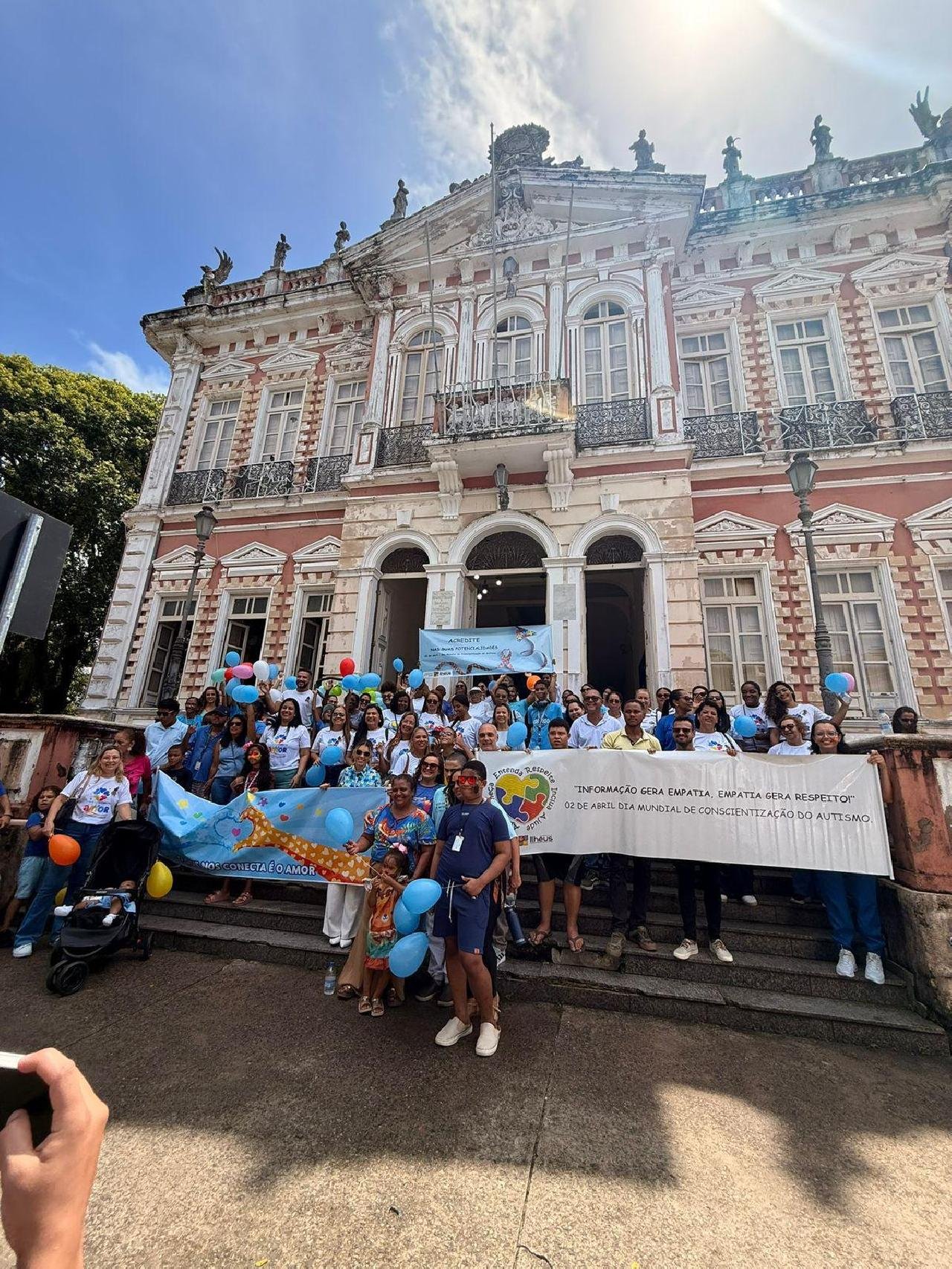 II CAMINHADA DO AUTISMO EM ILHÉUS REFORÇA A LUTA POR INCLUSÃO, RESPEITO E VISIBILIDADE