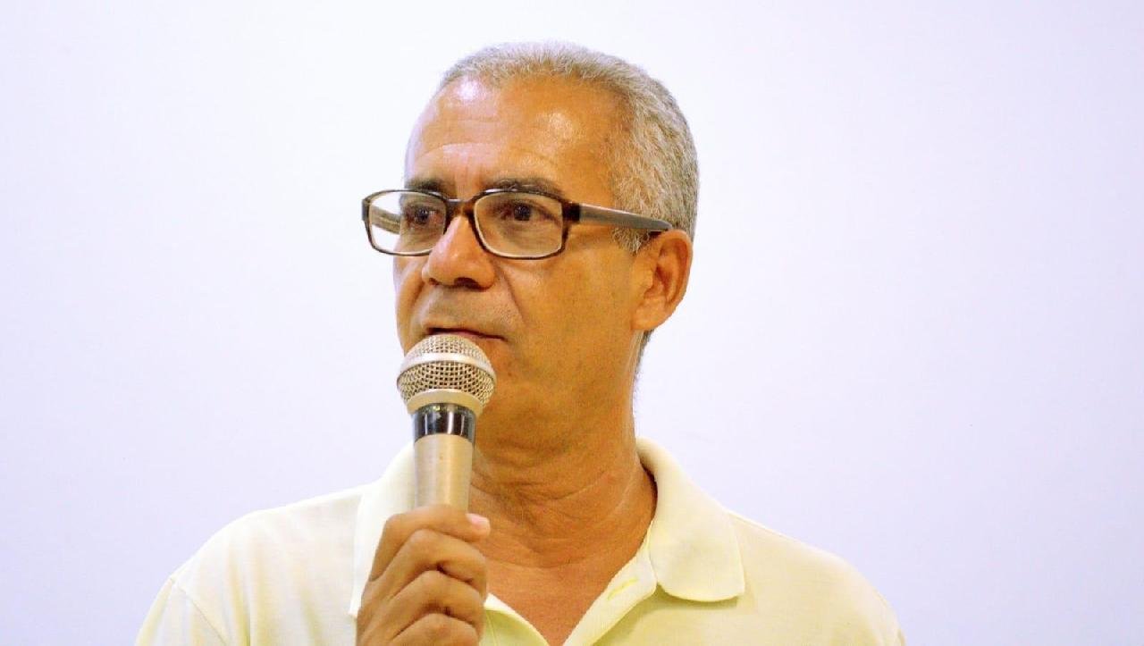 PRESIDENTE DA APPI/APLB APONTA TRÊS FRENTES DE CRISE NA EDUCAÇÃO DE ILHEUS