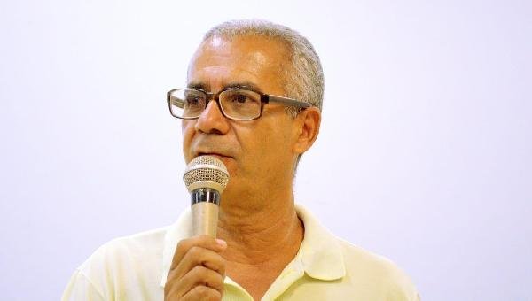 PRESIDENTE DA APPI/APLB APONTA TRÊS FRENTES DE CRISE NA EDUCAÇÃO DE ILHEUS